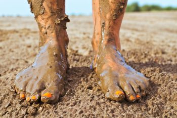 muddy feet to ground you